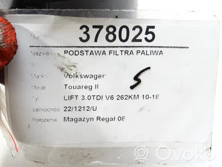 Volkswagen Touareg II Boîtier de filtre à carburant 7P6127401