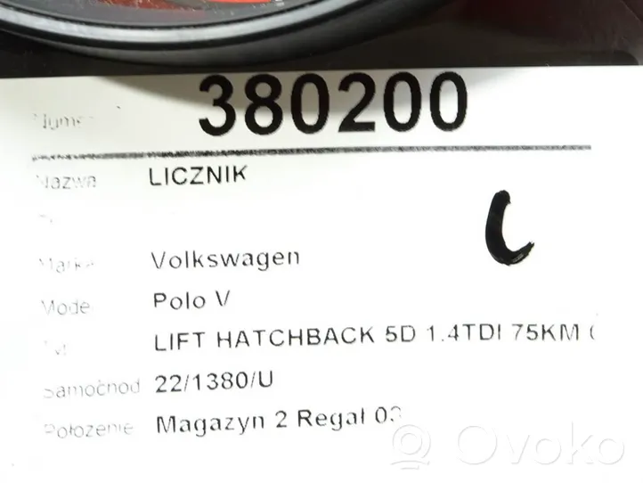 Volkswagen Polo V 6R Spidometras (prietaisų skydelis) 6C0920731F