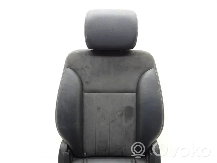 Mercedes-Benz R W251 Asiento trasero 