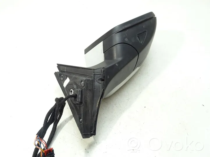 Skoda Superb B8 (3V) Front door electric wing mirror 