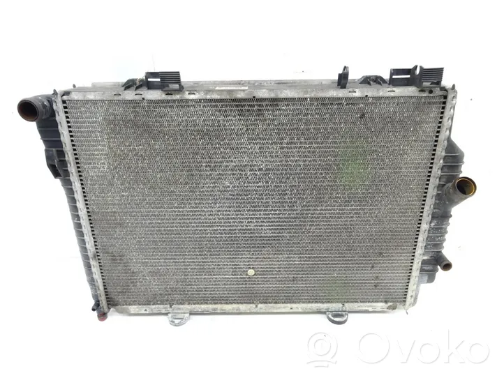 Mercedes-Benz CLK A208 C208 Radiateur de refroidissement A2025008103