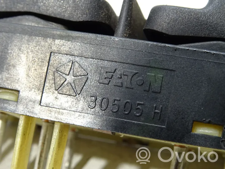 Chrysler LeBaron Elektrisko logu slēdzis 30505H