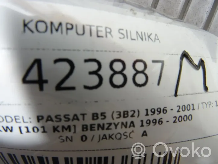 Volkswagen PASSAT B5 Komputer / Sterownik ECU silnika 3B0907557M