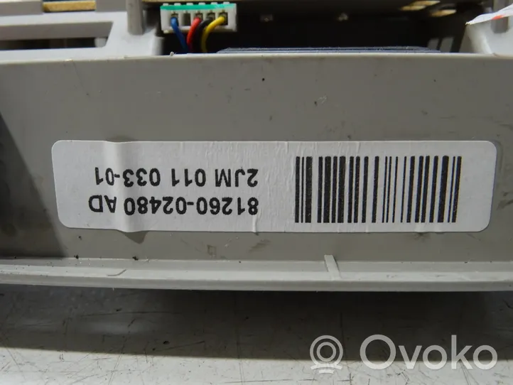 Toyota Corolla E160 E170 Consola de luz del techo 81260-02480