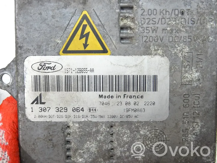 Ford Mondeo Mk III Jännitteenmuunnin/muuntimen moduuli 1307329064