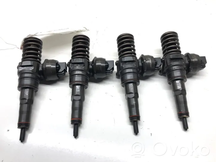 Volkswagen PASSAT B5.5 Set di iniettori 0414720037