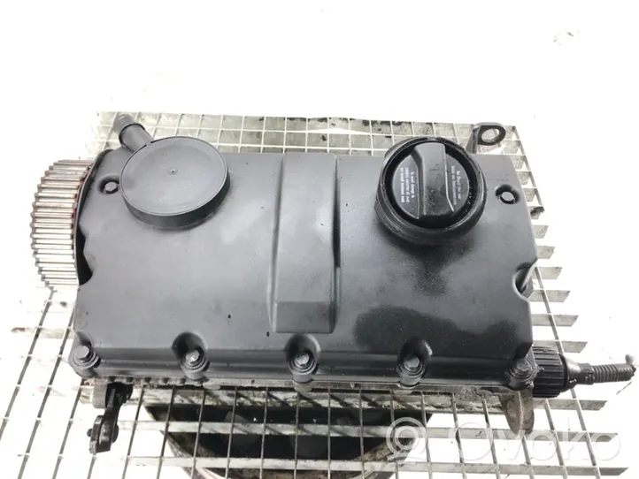 Audi A4 S4 B5 8D Culata del motor AJM