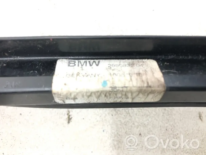 BMW X1 E84 Uszczelka drzwi przednich 