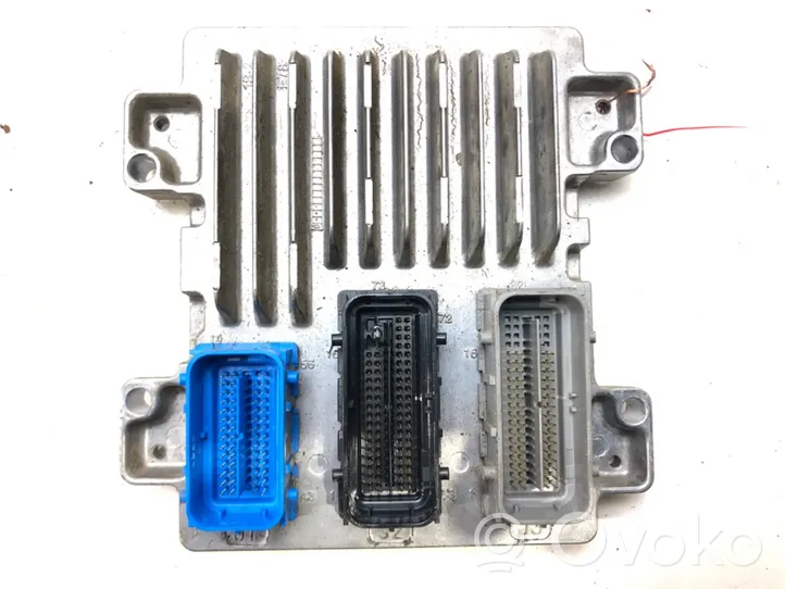 Opel Astra J Unité de commande, module ECU de moteur 12640751