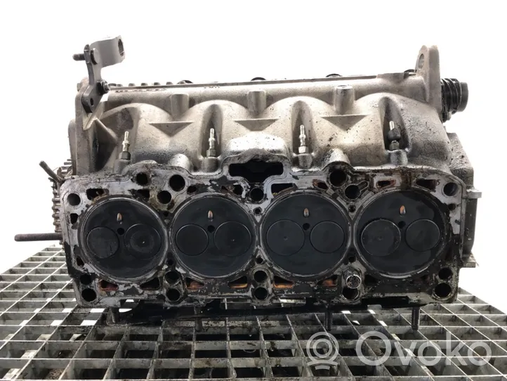 Volkswagen PASSAT B5.5 Engine head AWX