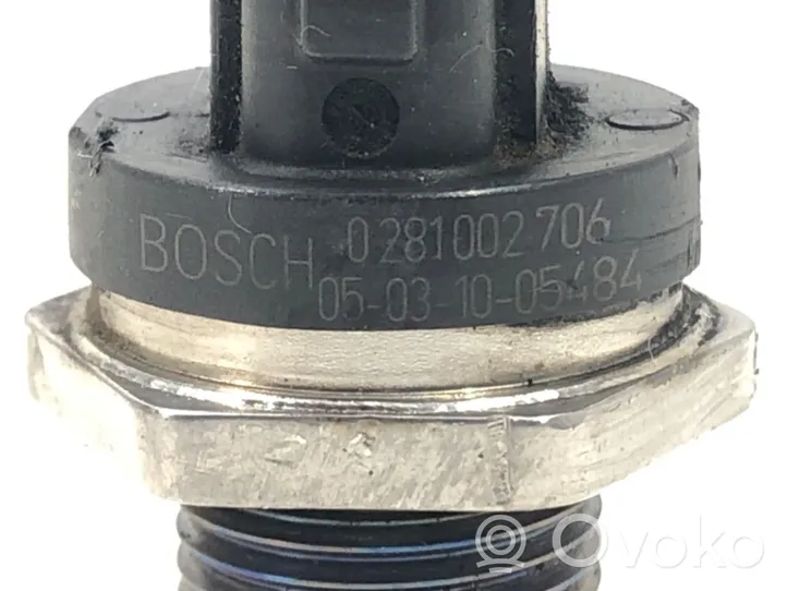 Opel Vectra C Fuel pressure sensor 0281002706