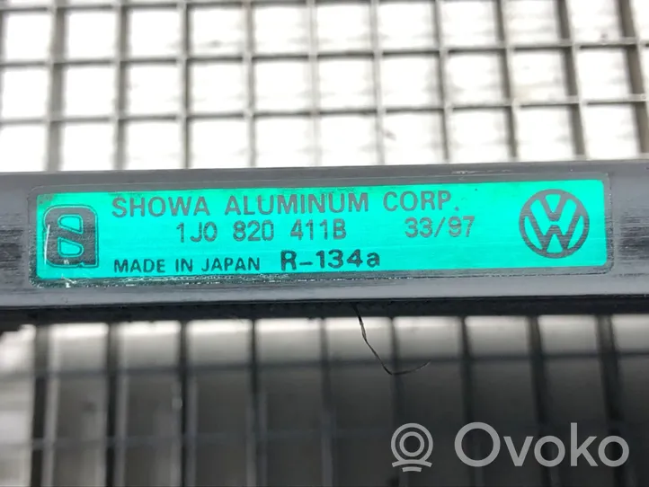 Volkswagen Golf IV Радиатор охлаждающей жидкости 1J0820411B