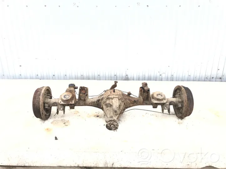 Nissan Pathfinder R50 Rear axle beam 