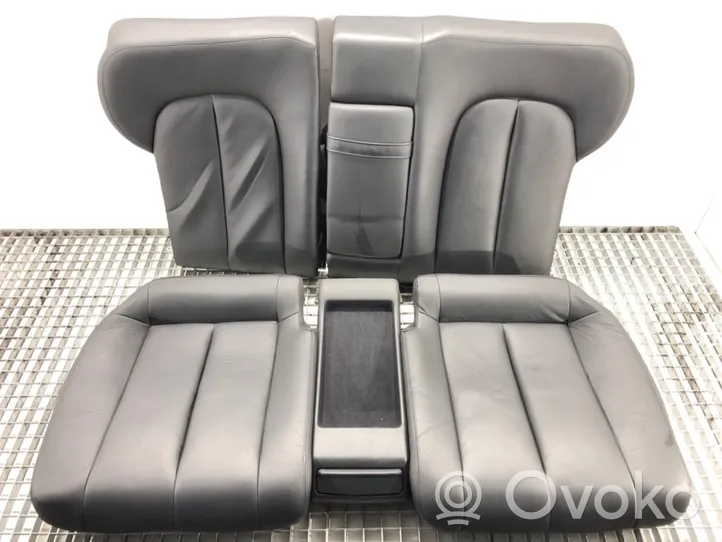 Mercedes-Benz CLK A208 C208 Second row seats 