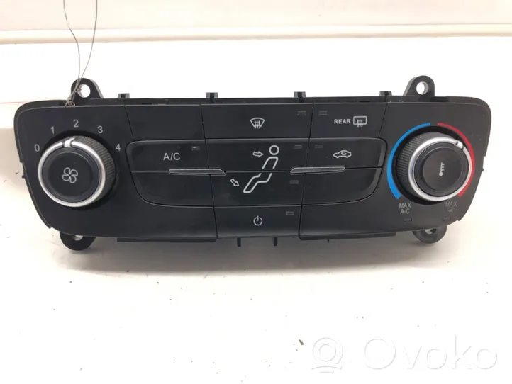 Ford Focus Interrupteur ventilateur F1ET18549