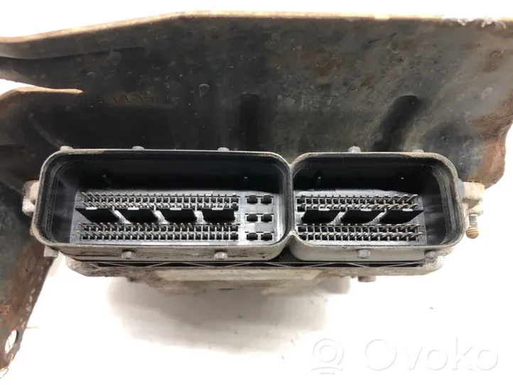 Opel Astra H Motora vadības bloka ECU 0281011943