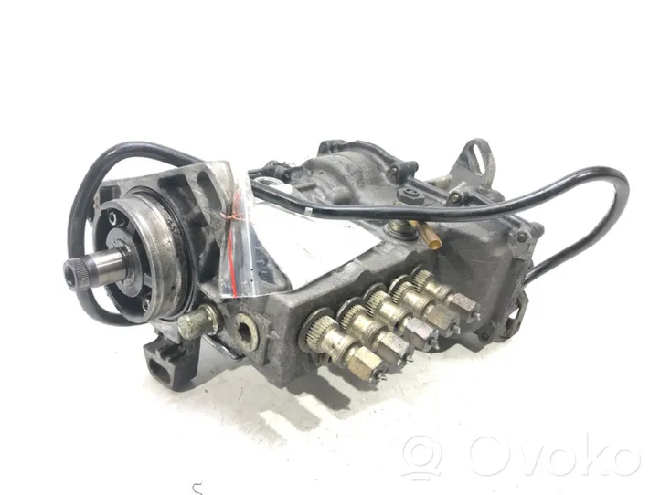 Mercedes-Benz E W210 Fuel injection high pressure pump 