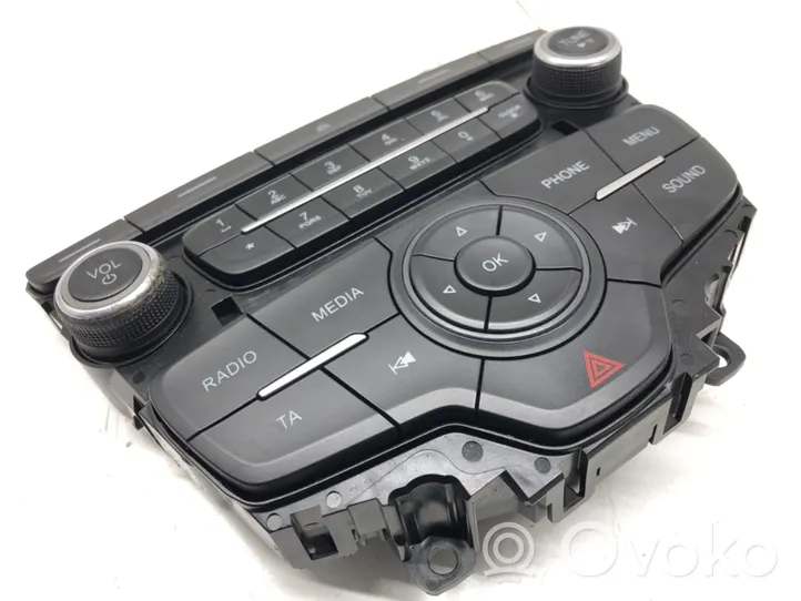 Ford Focus Controllo multimediale autoradio F1ET18K811BD