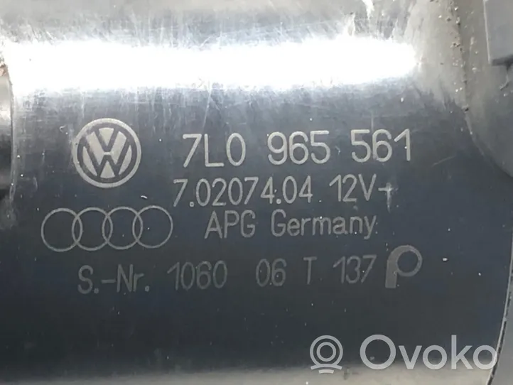 Audi Q7 4L Support de filtre à huile 7L0965561