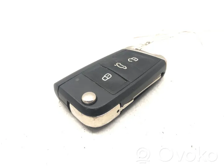 Volkswagen Golf VII Ignition key/card 