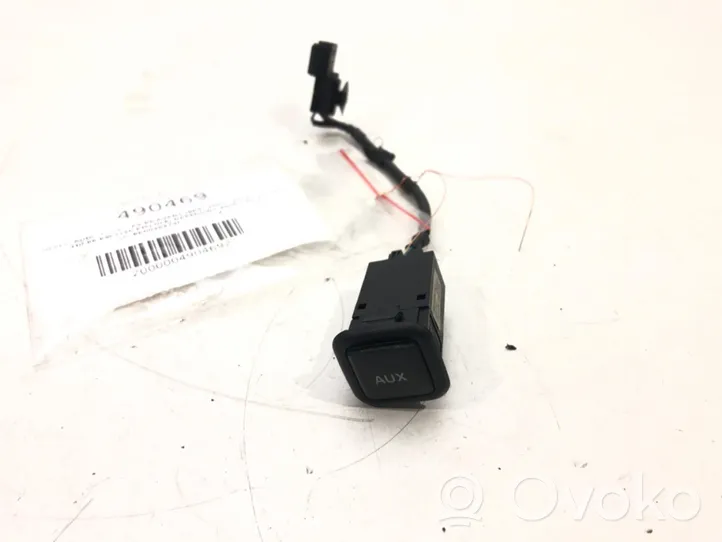 Audi A4 S4 B8 8K Connettore plug in USB 8K0035474C