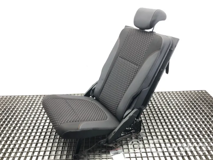 Opel Zafira C Rear seat 