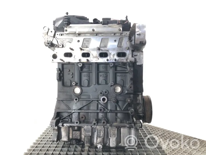 Volkswagen PASSAT B7 Silnik / Komplet 
