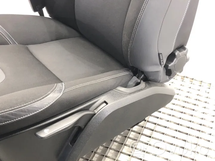 Volvo V40 Front driver seat 