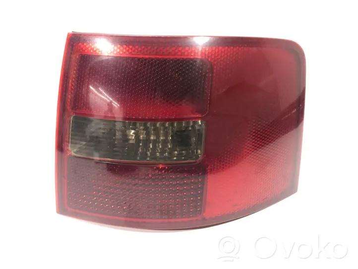 Audi A6 Allroad C5 Lampa tylna 4B9945096F