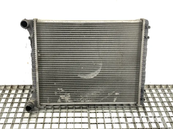 Audi A2 Coolant radiator 8Z0121251D