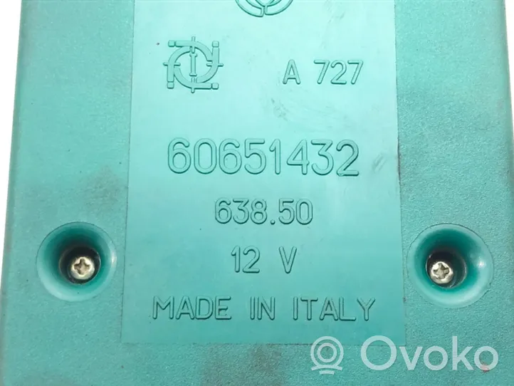 Alfa Romeo 166 Xenon-valojen ohjainlaite/moduuli 60651432