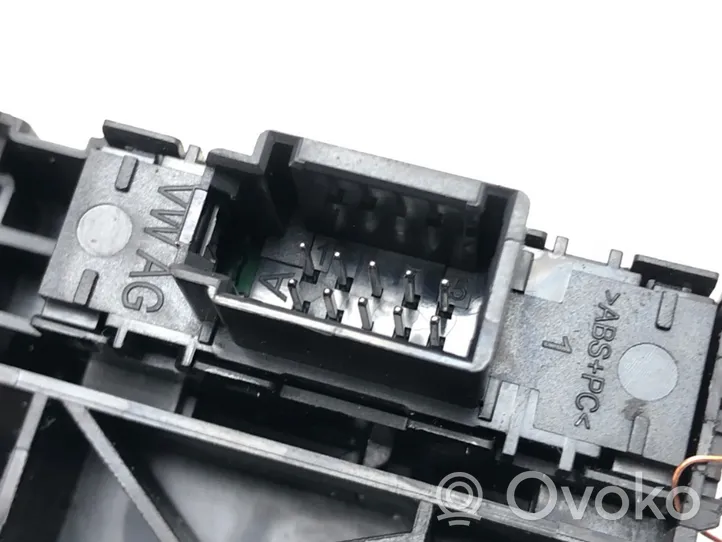 Skoda Octavia Mk3 (5E) Otros interruptores/perillas/selectores 5E1927132M