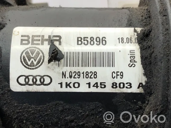 Volkswagen Touran I Välijäähdyttimen jäähdytin 1K0145803A