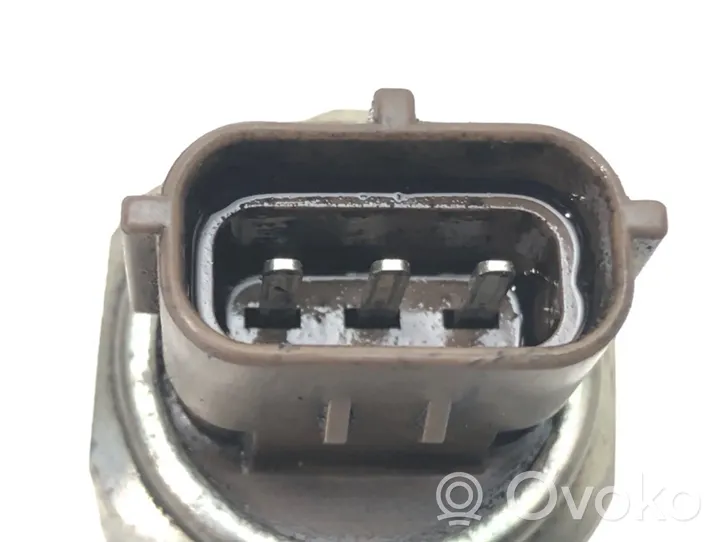 Opel Vectra C Sensor de presión de combustible 