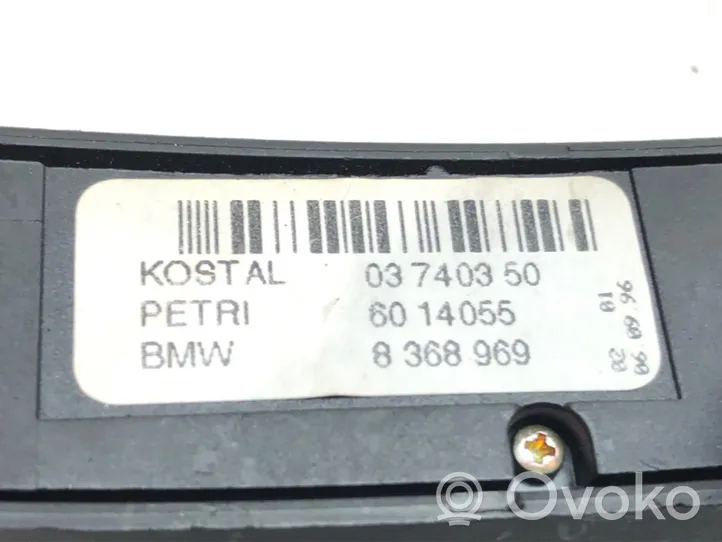 BMW 5 E39 Stūres pogas / slēdži 8368969