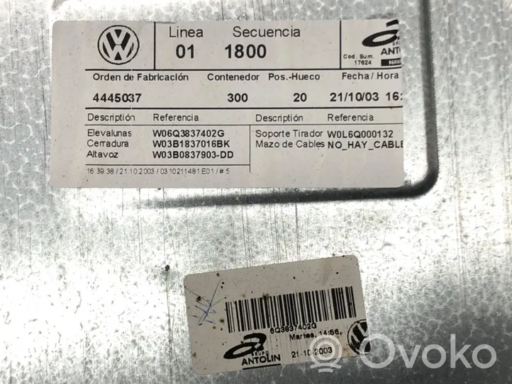 Volkswagen Polo IV 9N3 Elektryczny podnośnik szyby drzwi przednich 6Q3837402G