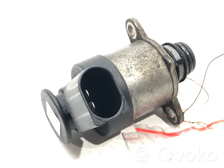 Volkswagen Golf VI Regulator ciśnienia paliwa 0928400768