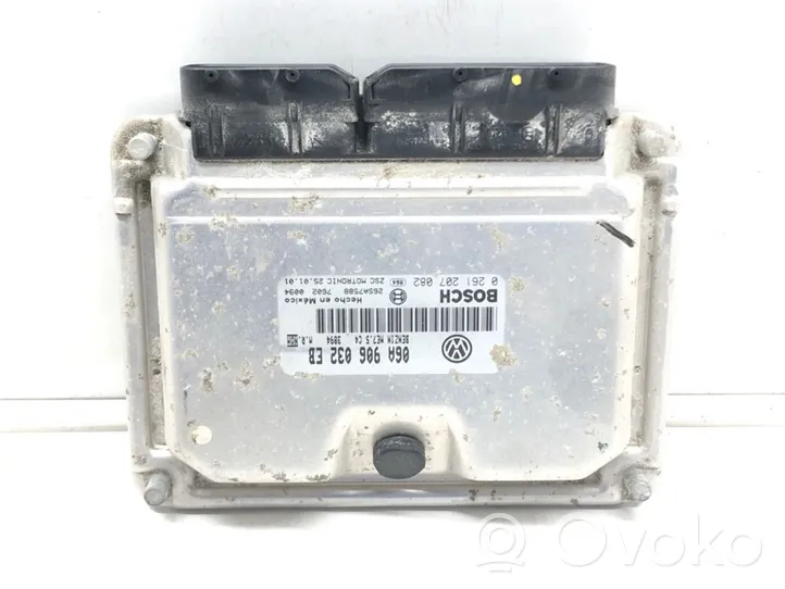 Volkswagen New Beetle Komputer / Sterownik ECU silnika 