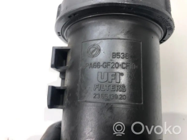 Fiat Croma Boîtier de filtre à carburant 235513920