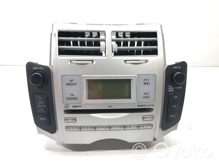 Toyota Yaris Unità principale autoradio/CD/DVD/GPS 86120-52480