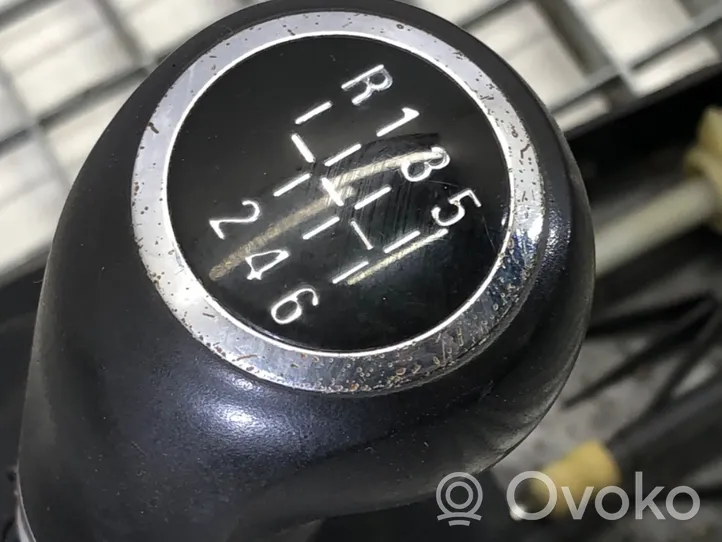Opel Astra H Gear shift rod 