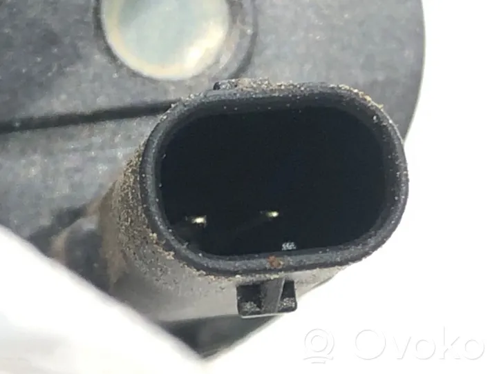 Audi A4 S4 B8 8K Capteur de pression de carburant 06H906517AA