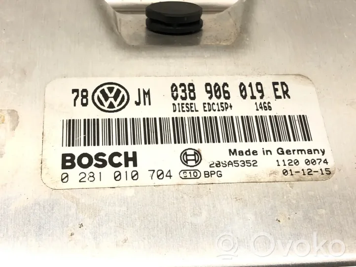 Volkswagen PASSAT B5.5 Unité de commande, module ECU de moteur 038906019ER