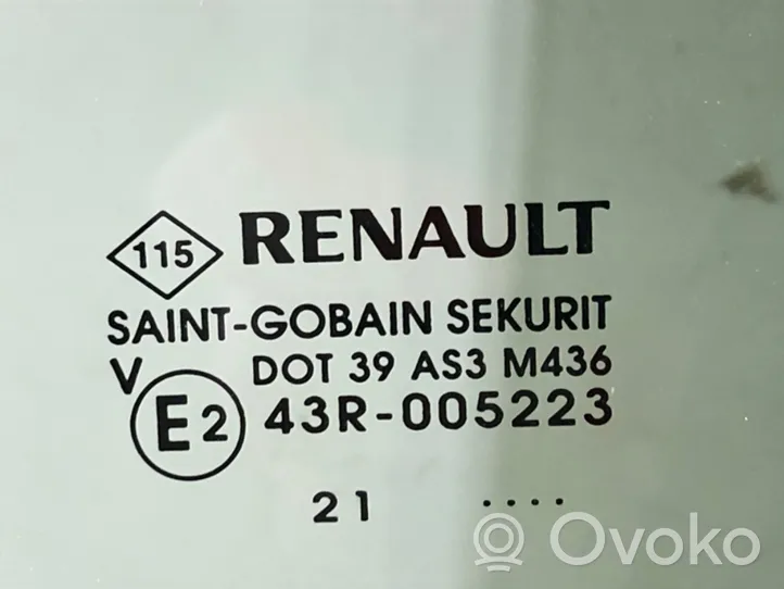 Renault Clio V Szyba drzwi tylnych 