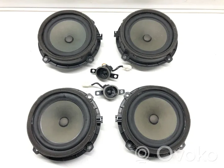 Hyundai Elantra Audio system kit 