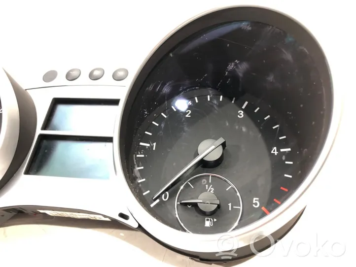 Mercedes-Benz ML W164 Speedometer (instrument cluster) A2514405211