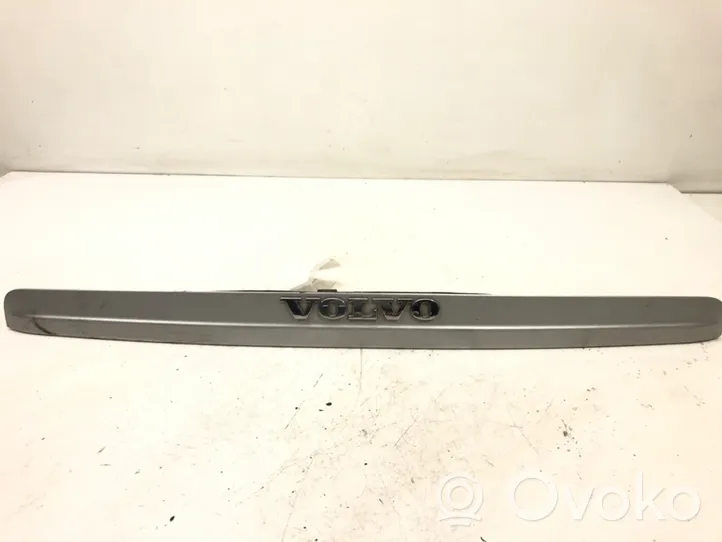 Volvo V50 Trunk door license plate light bar 30753026