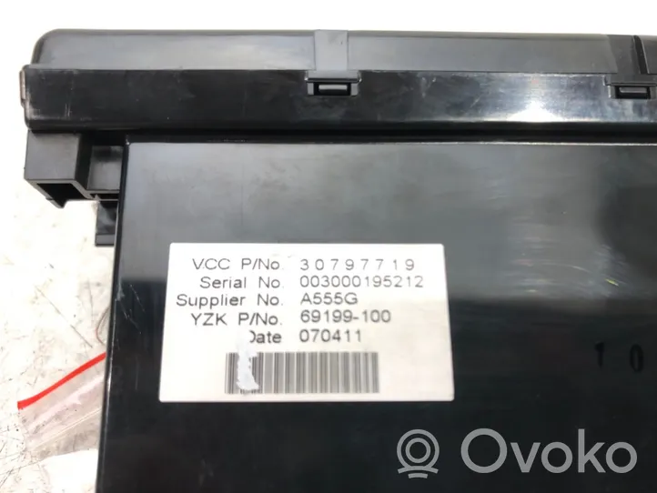 Volvo V50 Monitor / wyświetlacz / ekran 30797719