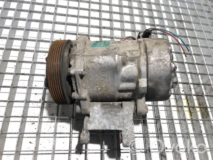 Volkswagen II LT Air conditioning (A/C) compressor (pump) 7D0820805H