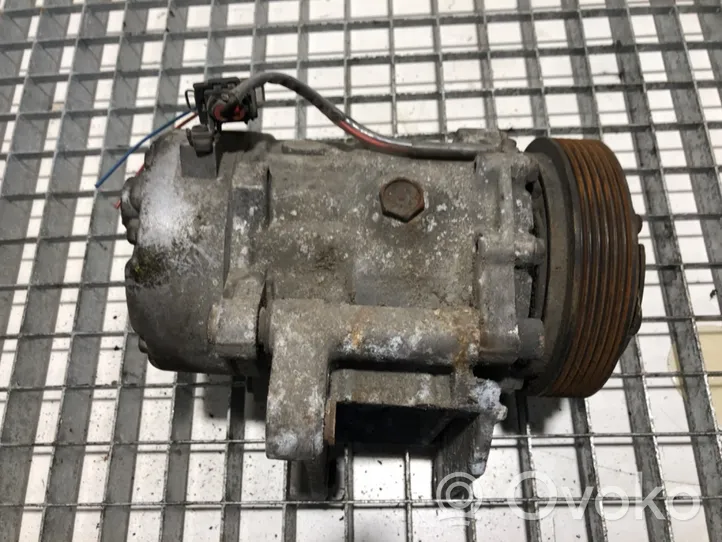 Volkswagen II LT Air conditioning (A/C) compressor (pump) 7D0820805H